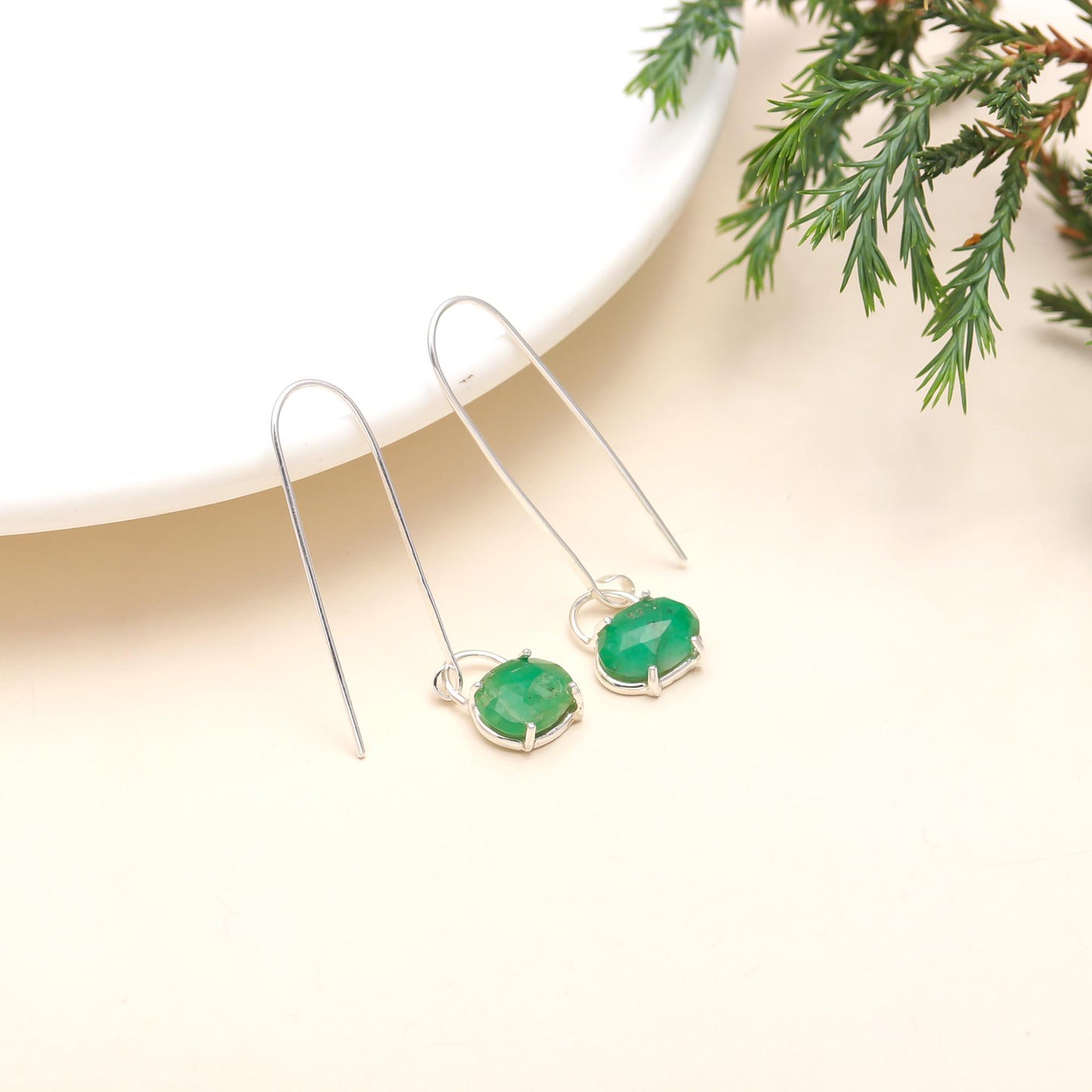 92.5 Silver Emerald Hanging Earrings