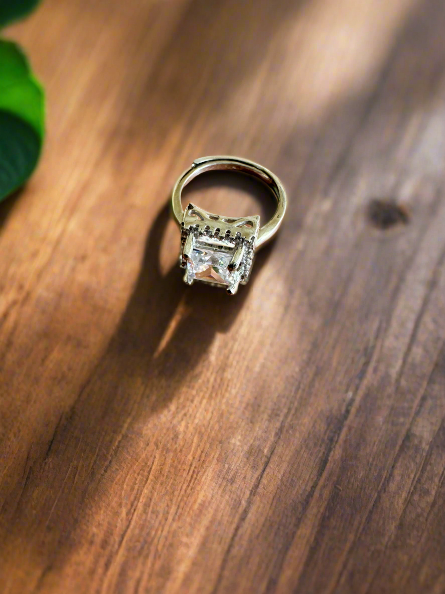 92.5 Silver Ring With Square Stone (Adjustable Size)