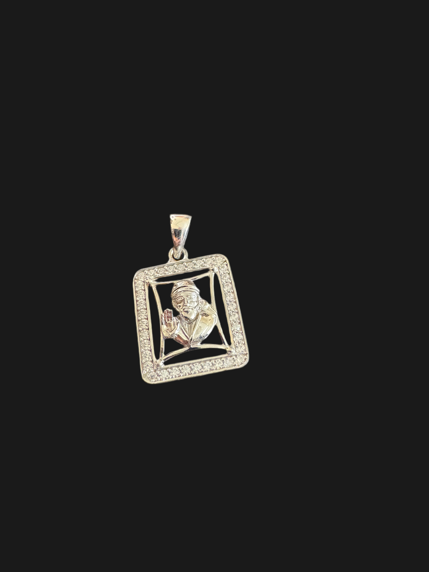 92.5 Silver Unisex Sai Baba Pendant (Without Chain)