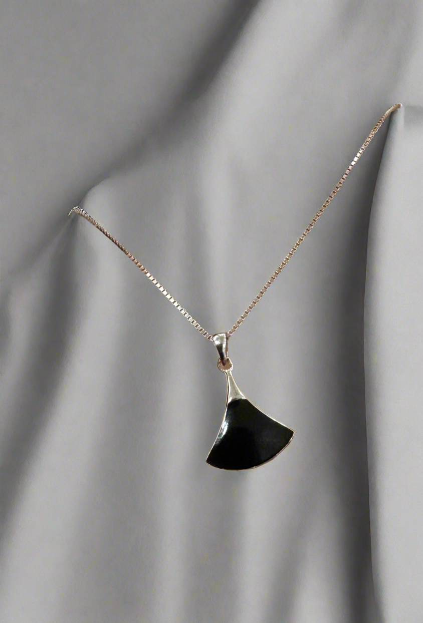 92.5 Silver Black Pendant Minimalistic Necklace