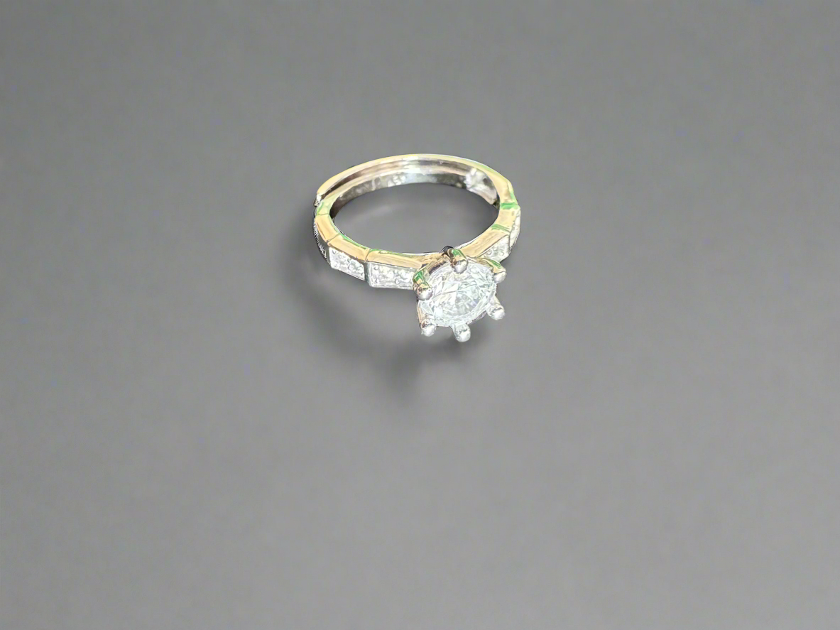 92.5 Silver Ring with Round Stones (Adjustable Size)