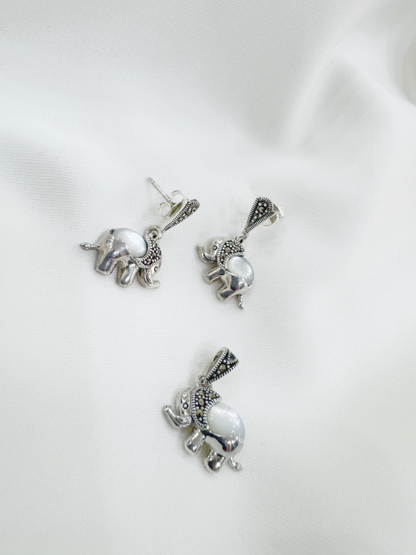 Gajmoti Mother of Pearl & Marcasite 92.5 Silver Earrings & Pendant Set