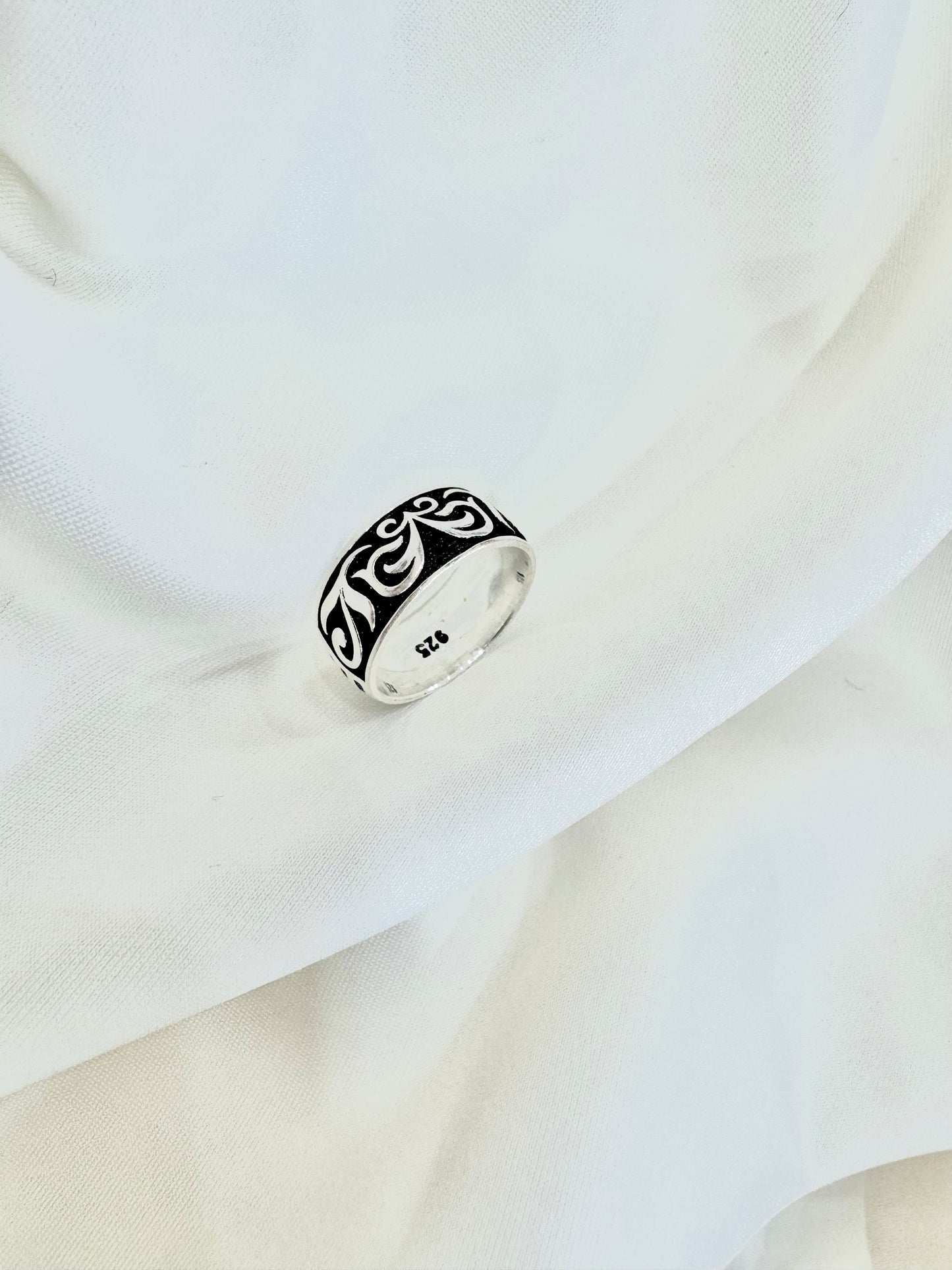 Veer – Traditional Men’s Ring 92.5 Silver - Handcrafted