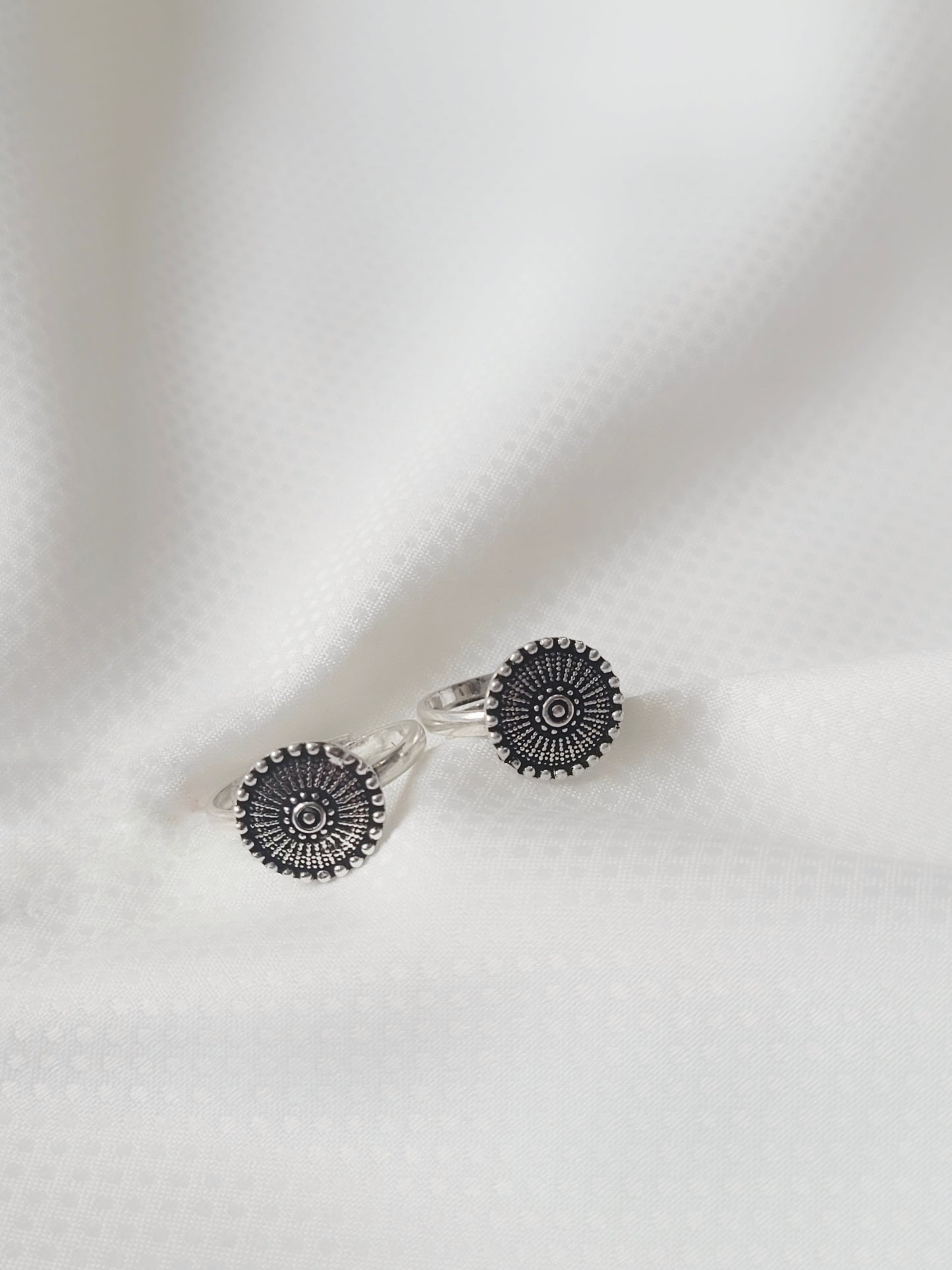 Tribal Sunburst 92.5 Silver Toe Rings - Pair