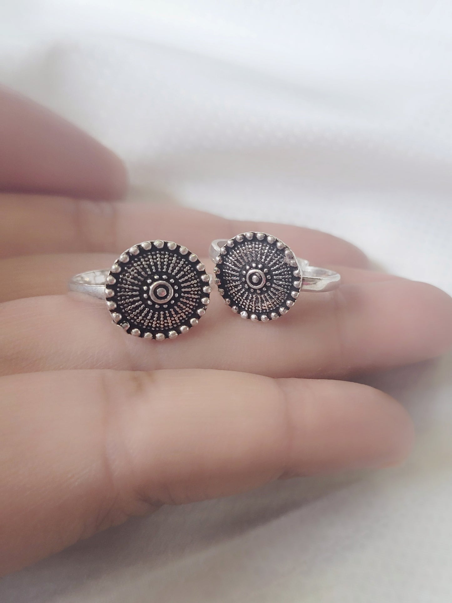 Tribal Sunburst 92.5 Silver Toe Rings - Pair