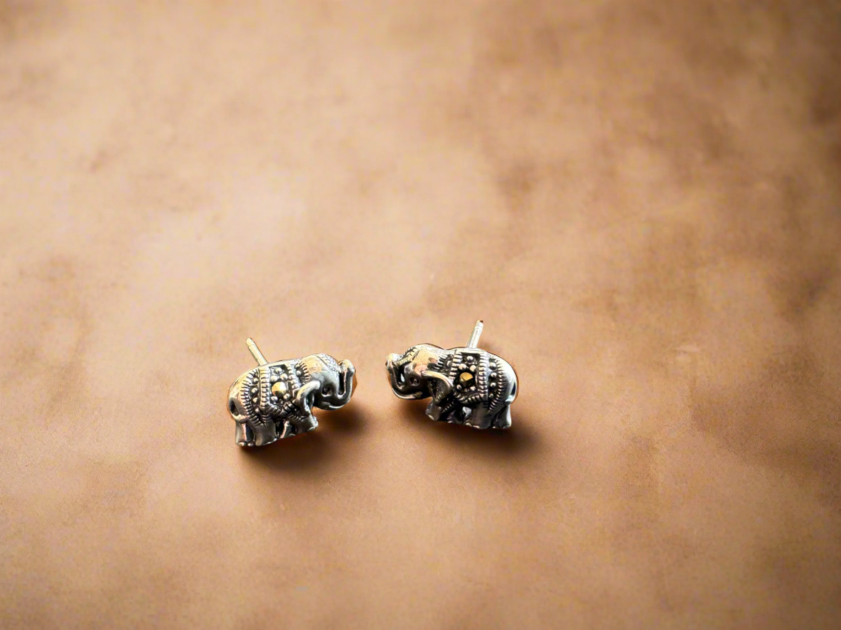 Silver 92.5 Small Elephant Earrings