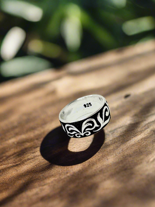 Veer – Traditional Men’s Ring 92.5 Silver - Handcrafted