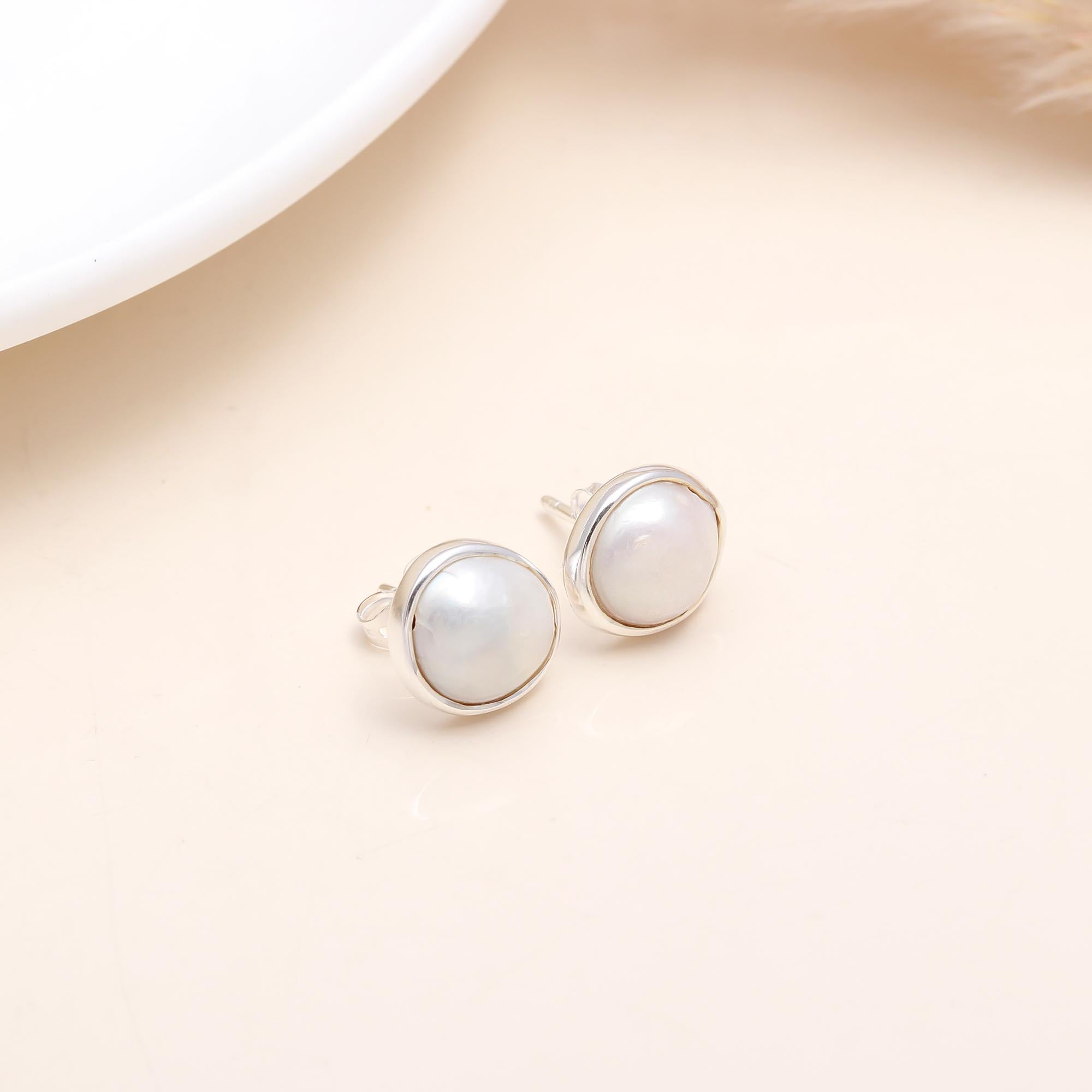 92.5 Silver White Pearl Stud Earrings