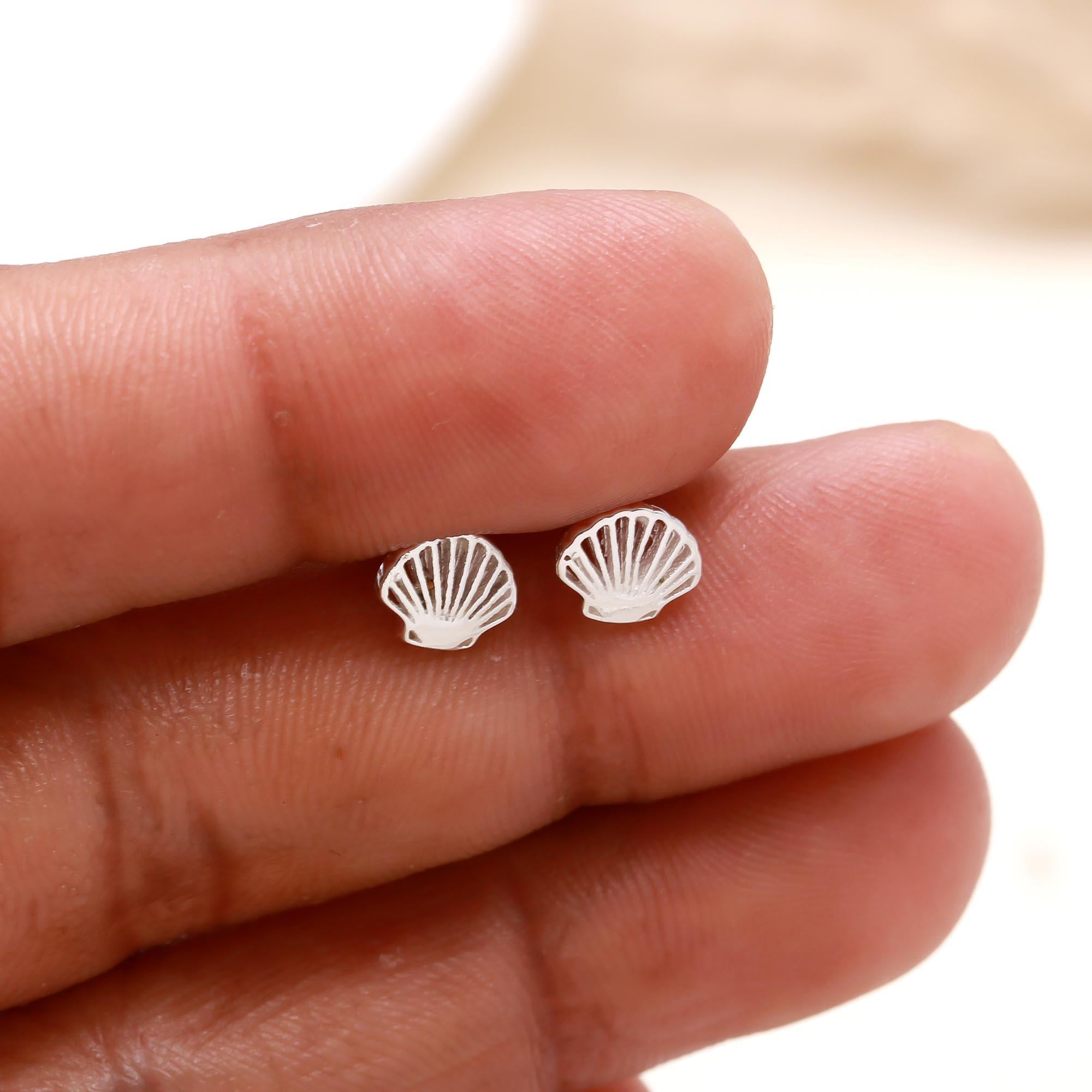 92.5 Silver Sea Shells Stud Earrings