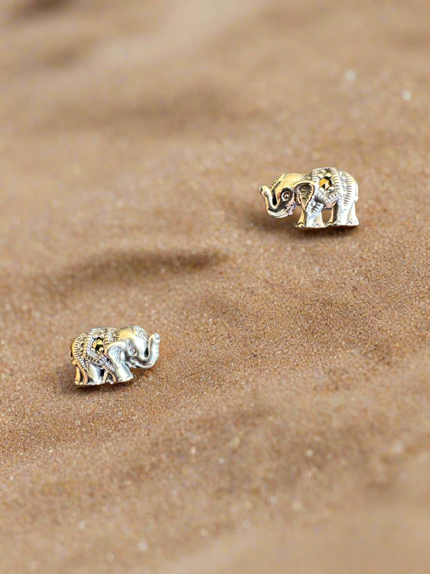 Silver 92.5 Small Elephant Earrings