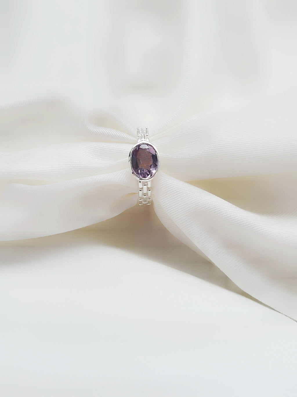 Amethyst Chain Light 92.5 Silver Handcrafted Ring