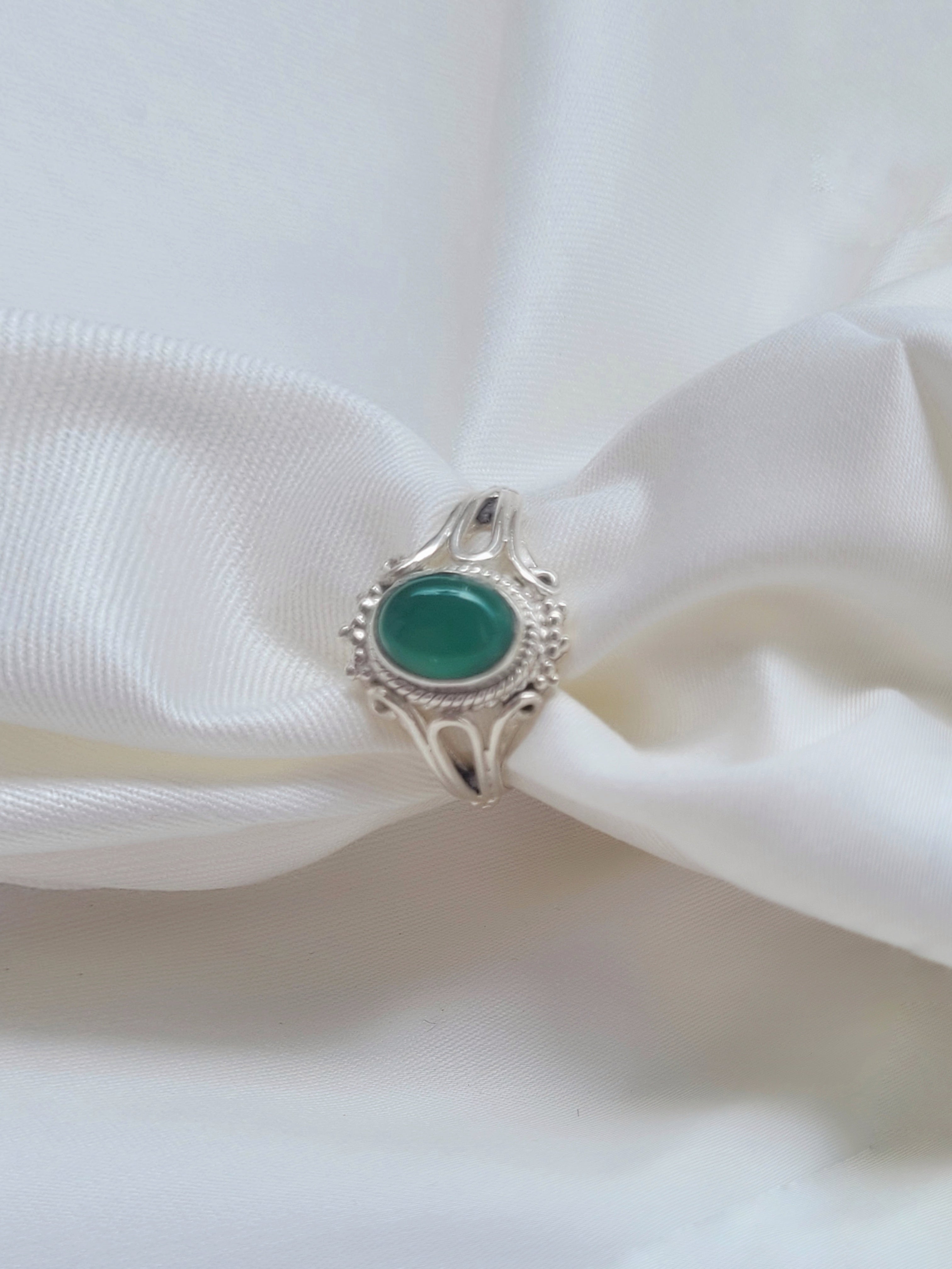 Green Envy 92.5 Silver Handcrafted Ring