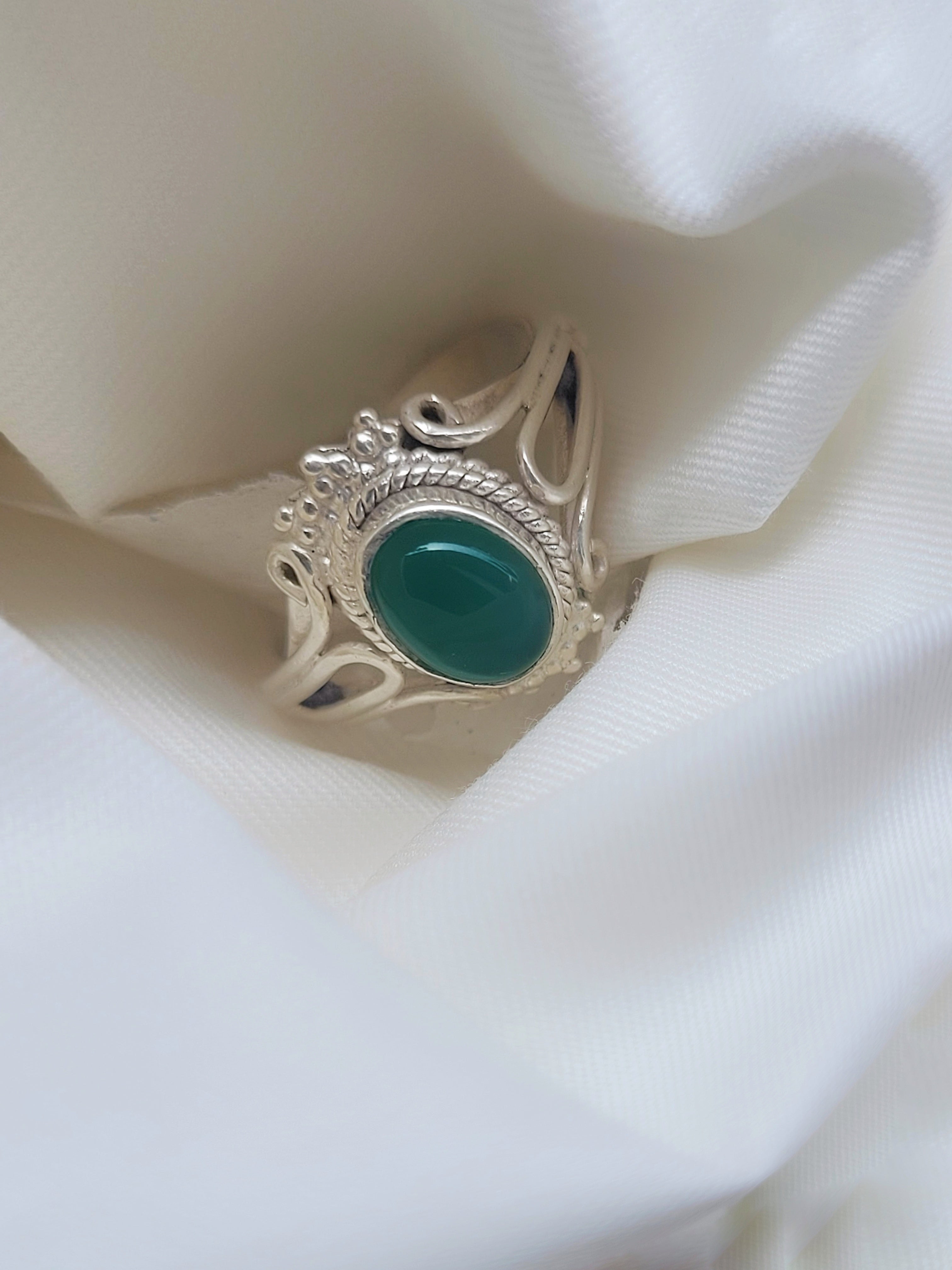 Green Envy 92.5 Silver Handcrafted Ring