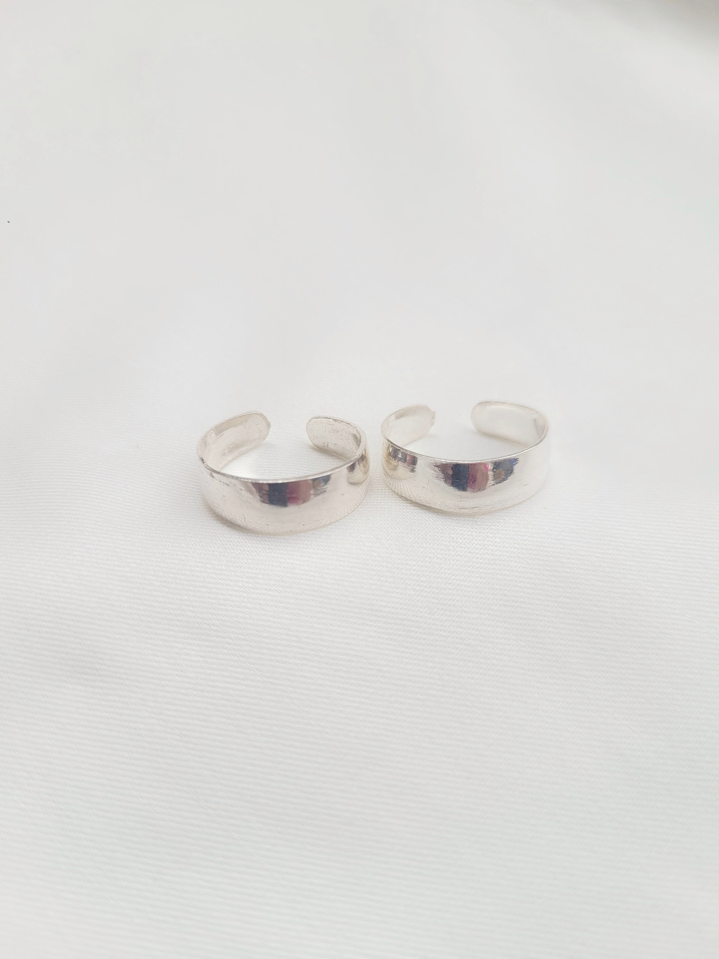 Gleam Band 92.5 Silver Toe Rings - Pair