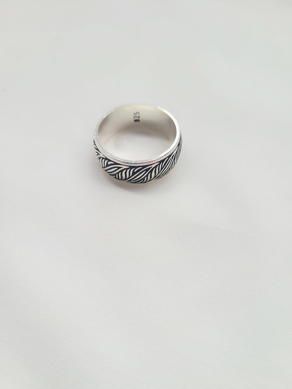 Leaf Crest Band 92.5 Silver Handcrafted Men’s Ring