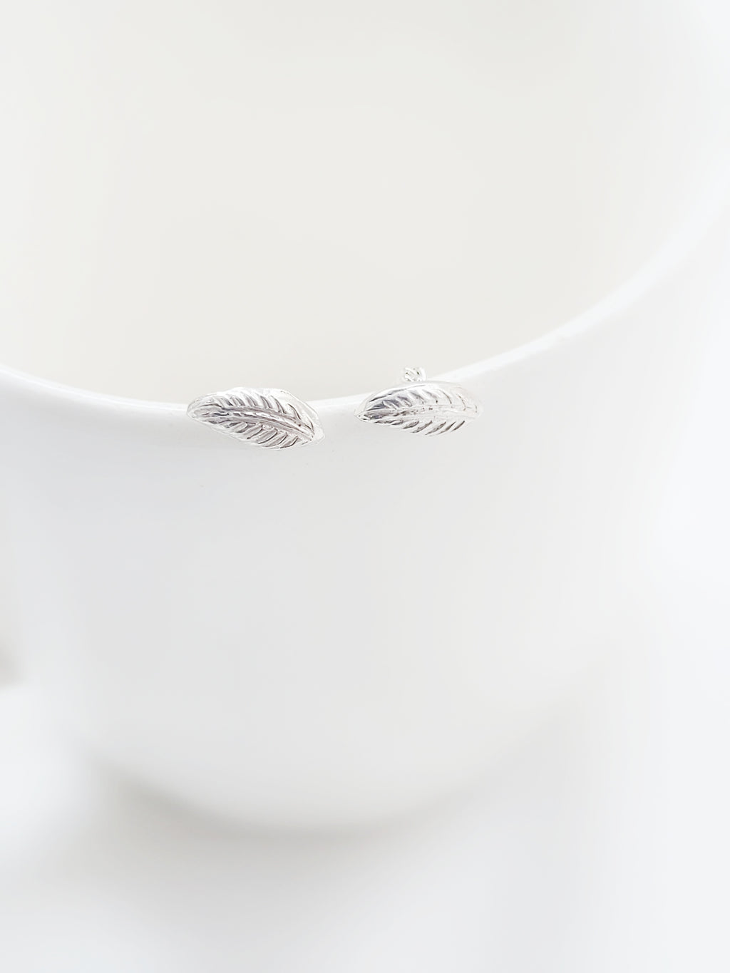 Taru Lata Silver Sui Dhaga 92.5 Earrings - Handcrafted