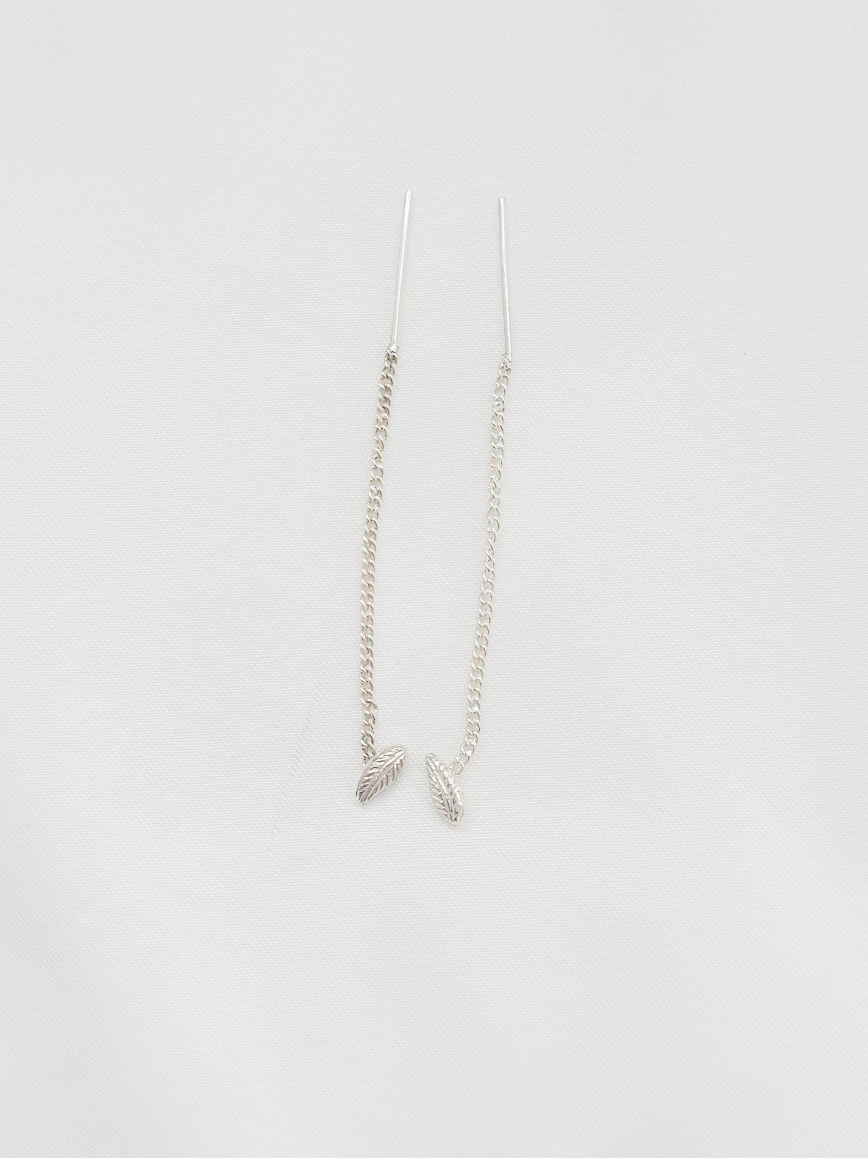 Taru Lata Silver Sui Dhaga 92.5 Earrings - Handcrafted