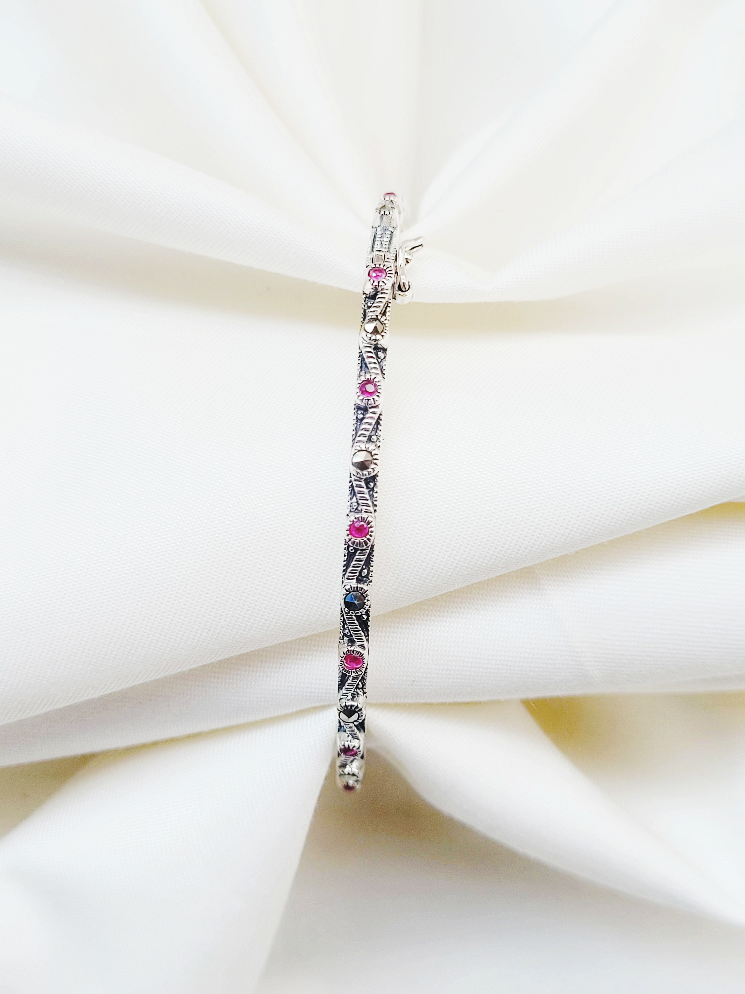 Marcasite Vintage Elegant Pink Stone Openable Bracelet 92.5 Silver