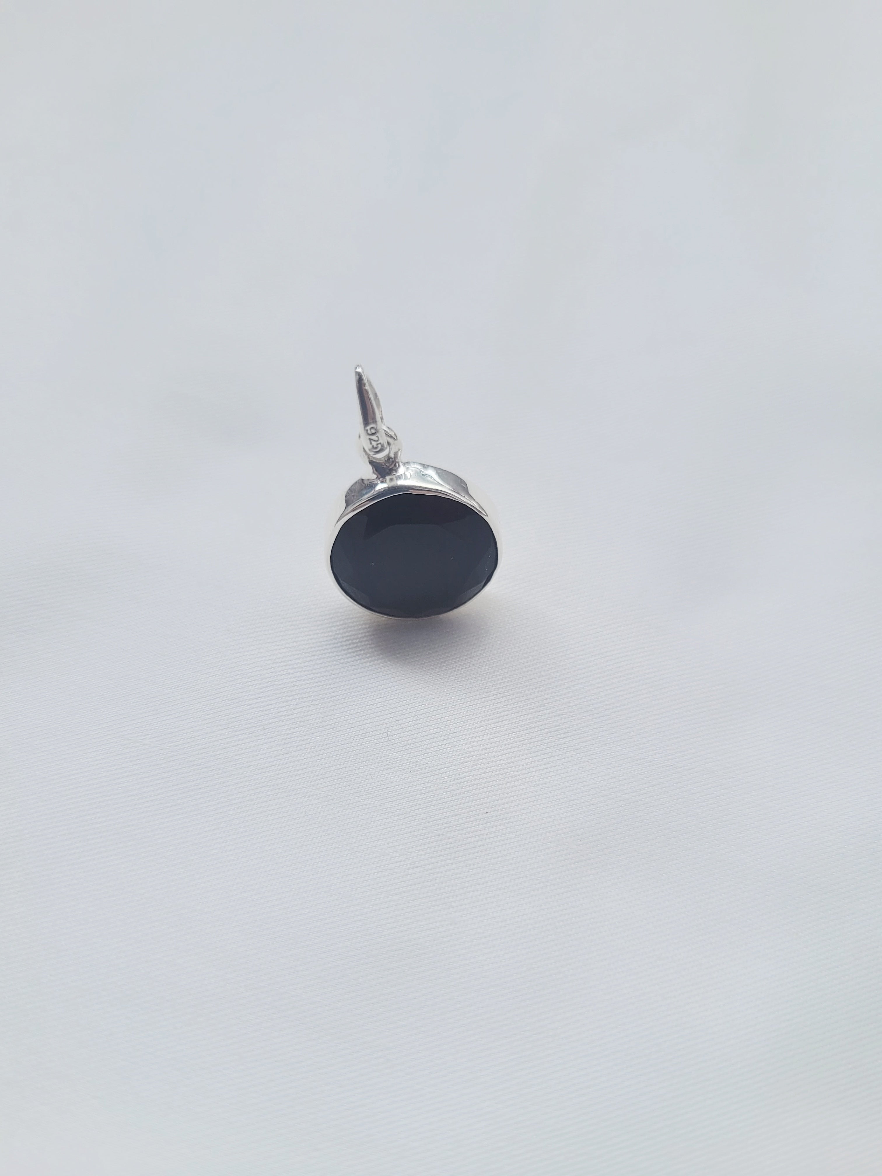 Disc Black Onyx 92.5 Silver Pendant (Without Chain)