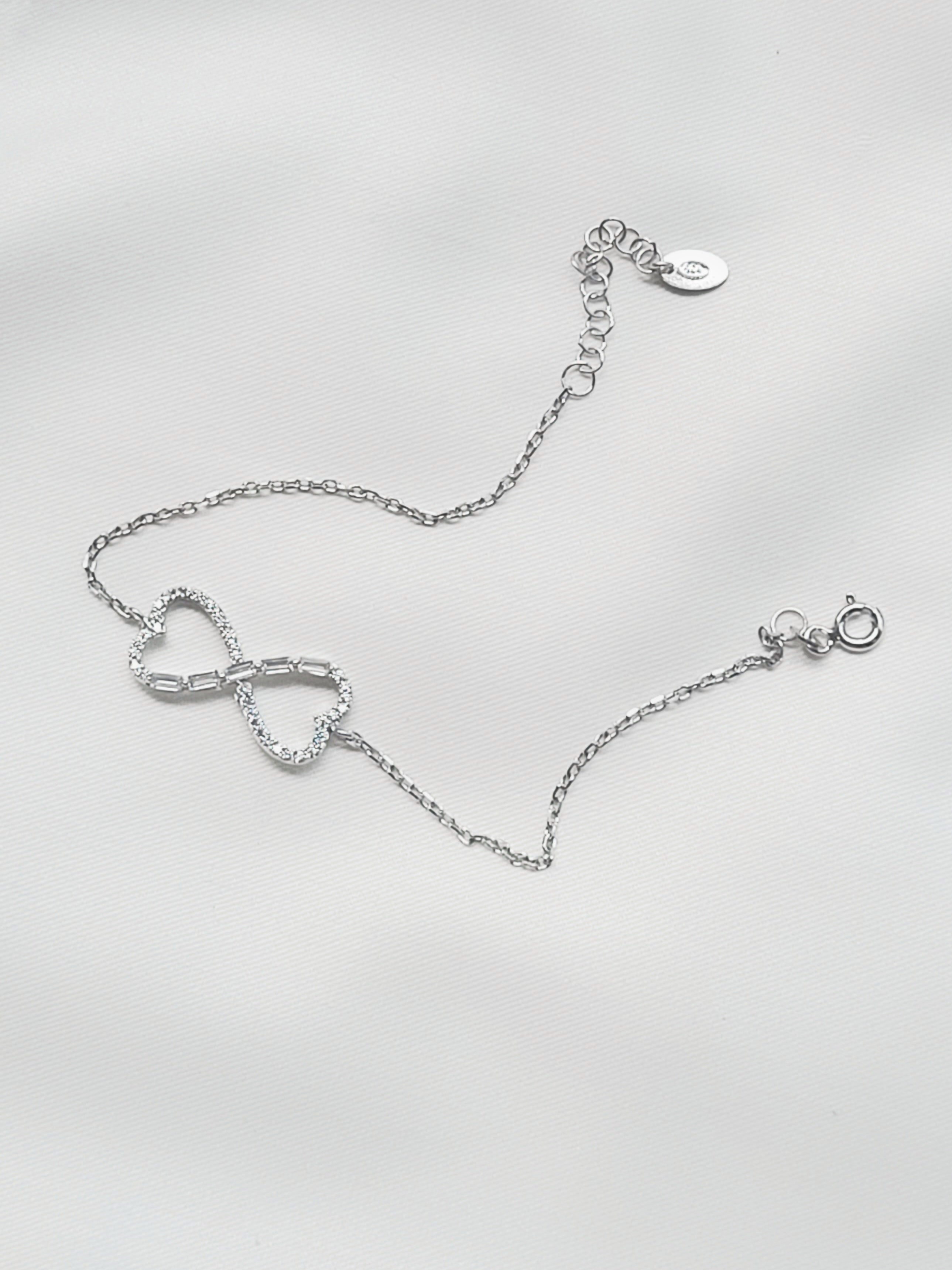 Eira Infinity – Minimalistic 92.5 Silver Double Heart Bracelet