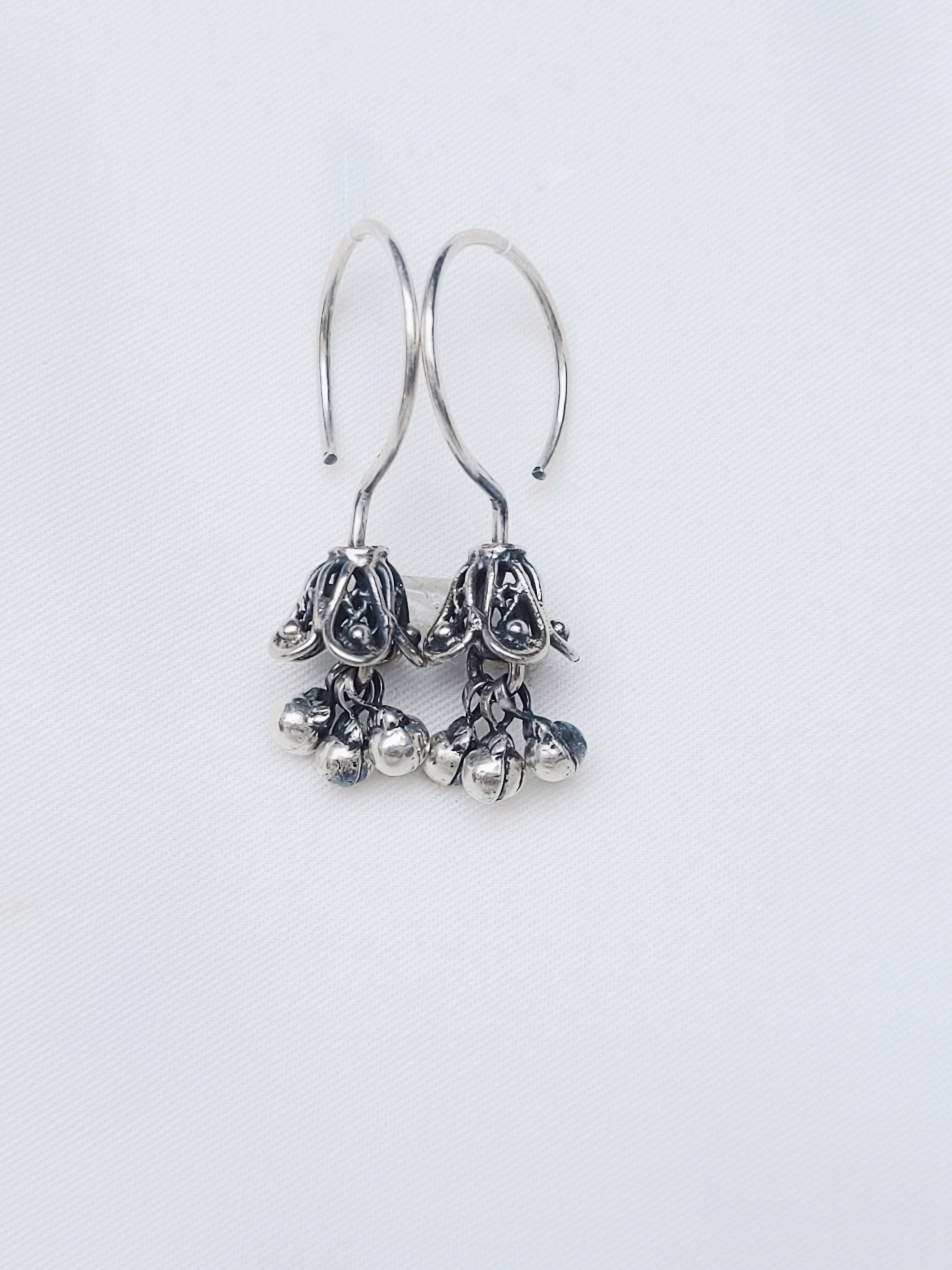 Traditional Latkan Jhumkis 92.5 Silver Jhumkis