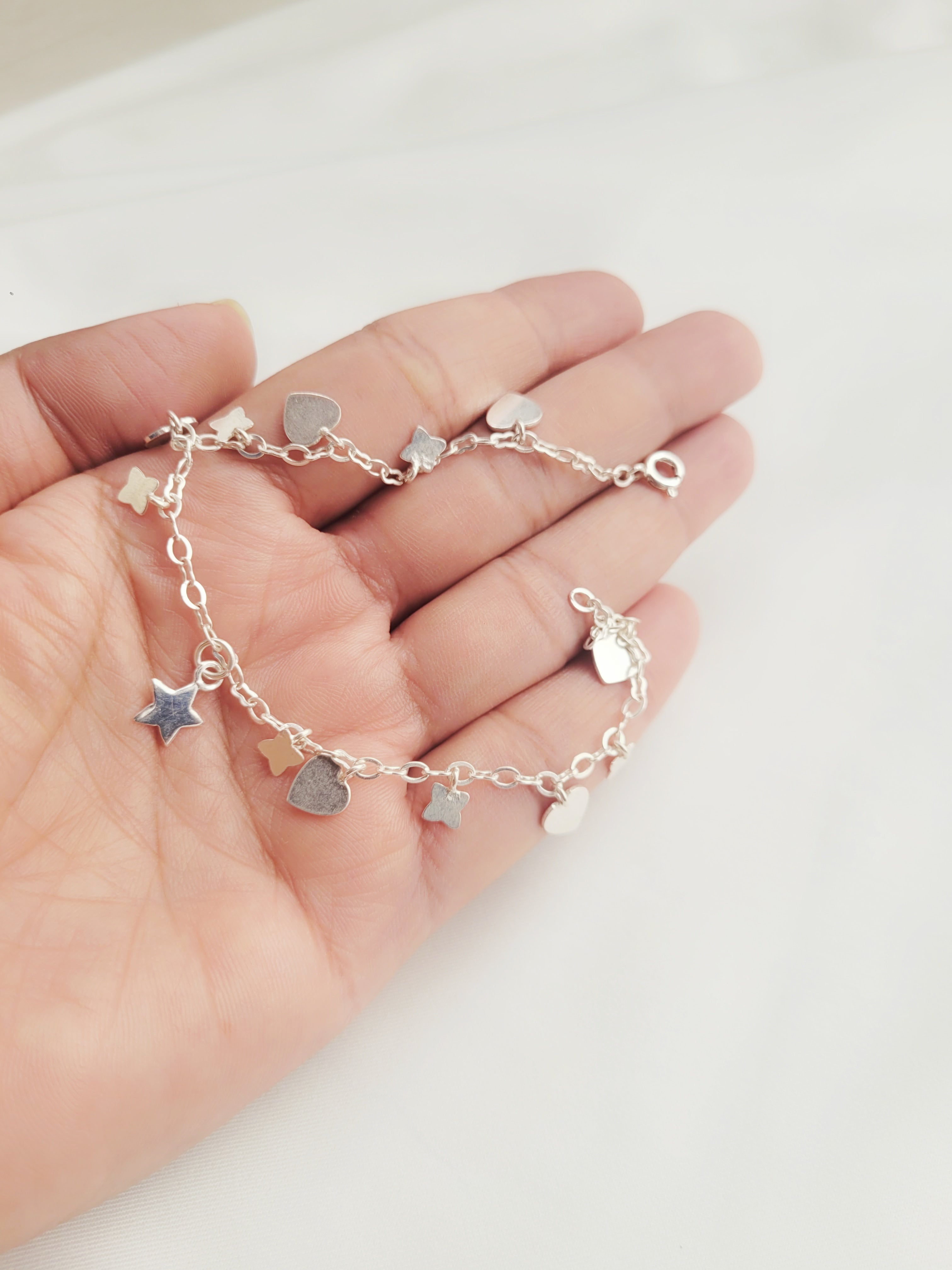 Sagarika – Heart And Clover Bracelet 92.5 Silver