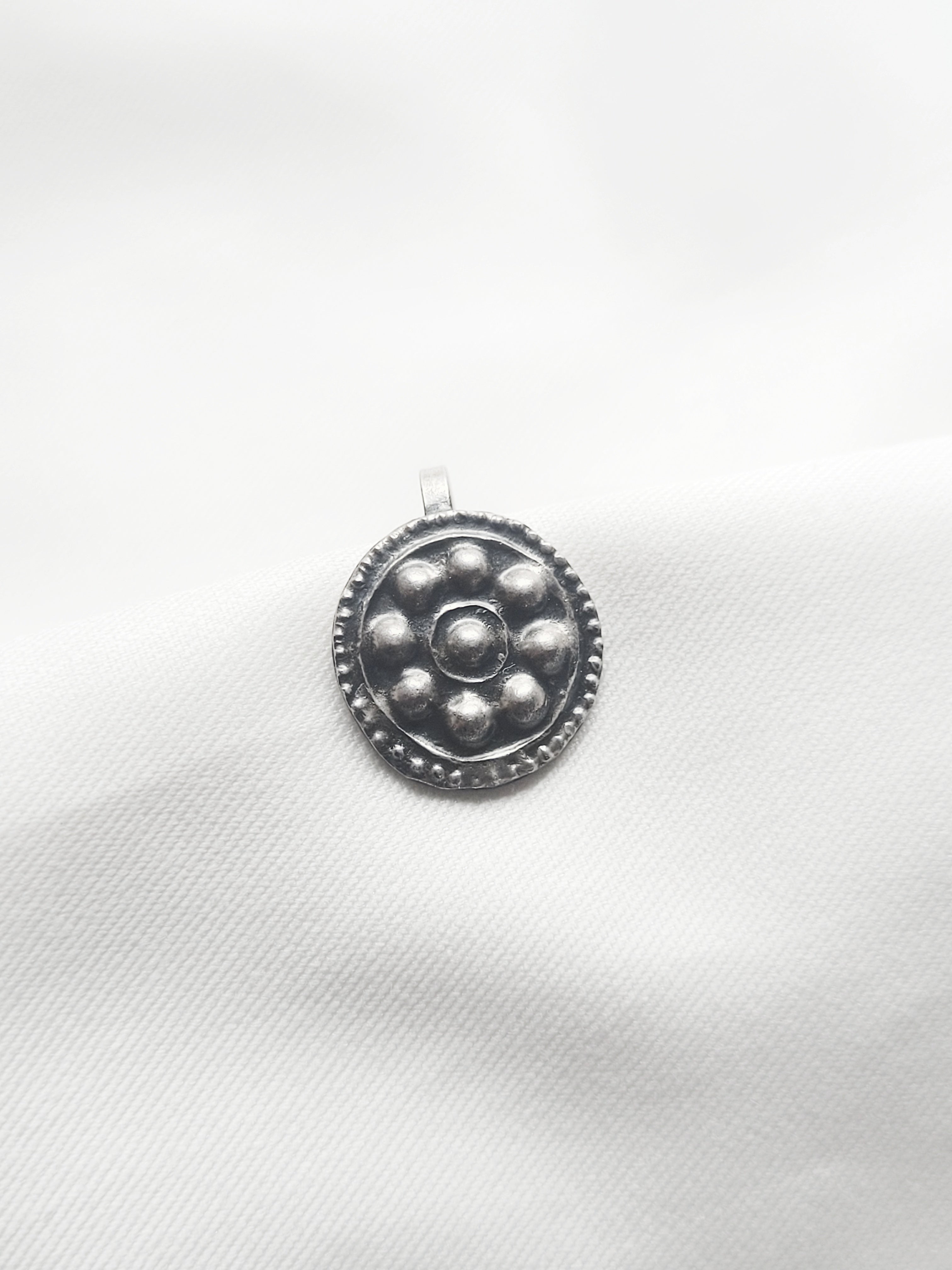 Kamal Mandal Oxidised - Clip On 92.5 Silver Nosepin