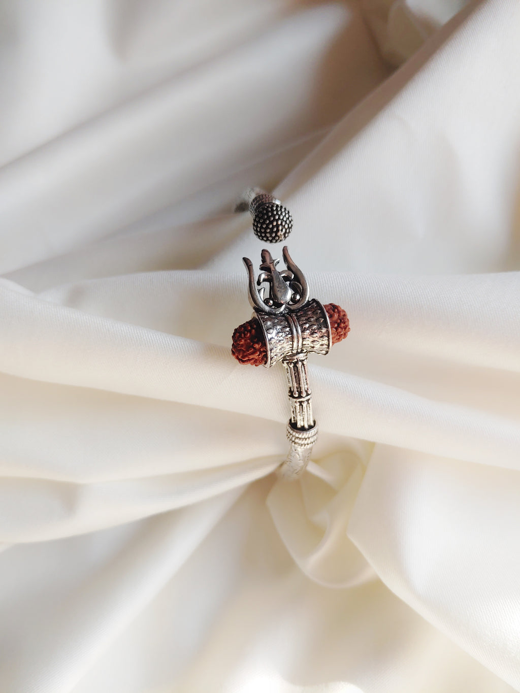 ShivSutra - Rudraksh 92.5 Handcrafted Open Bracelet