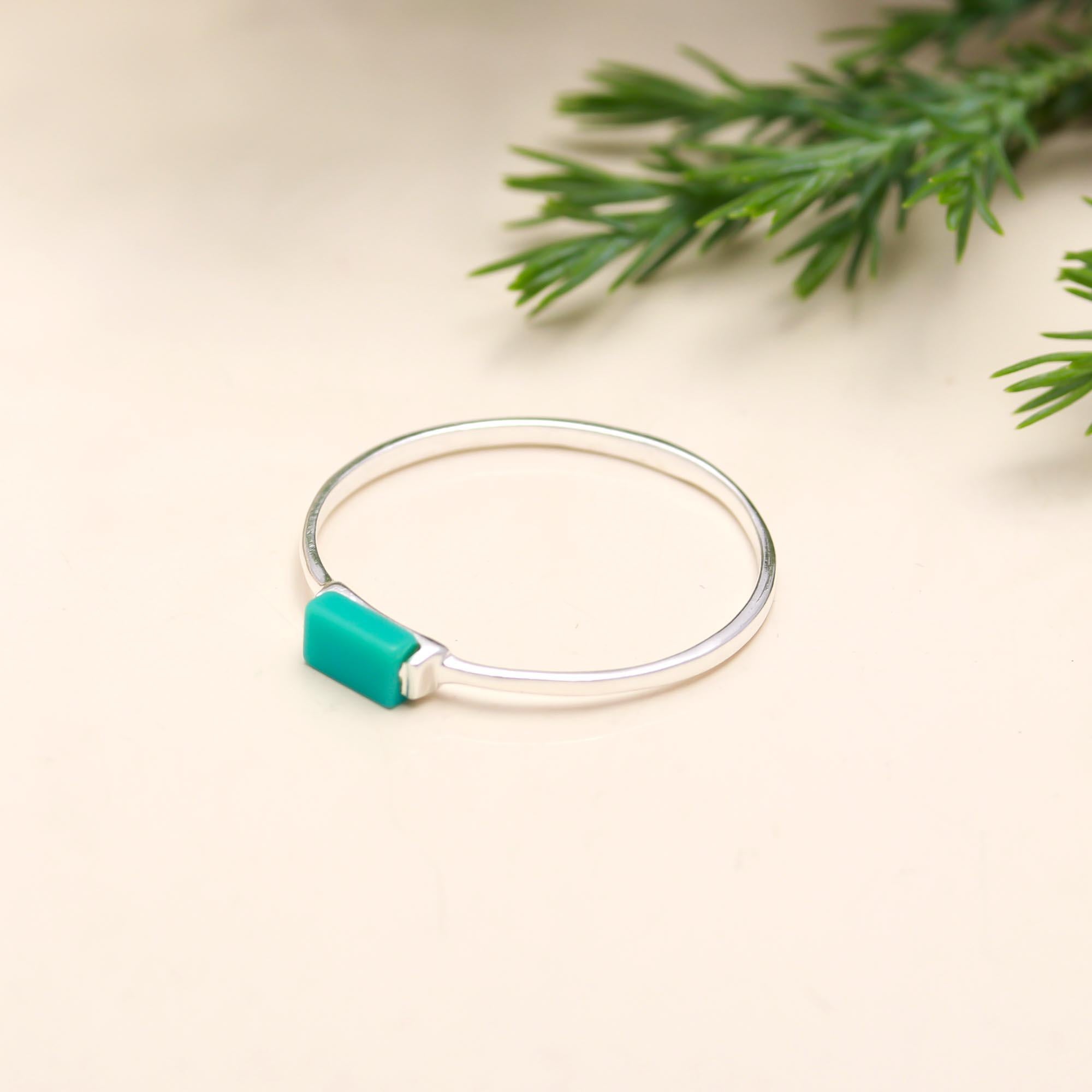 92.5 Silver Blue Block Minimalistic Ring
