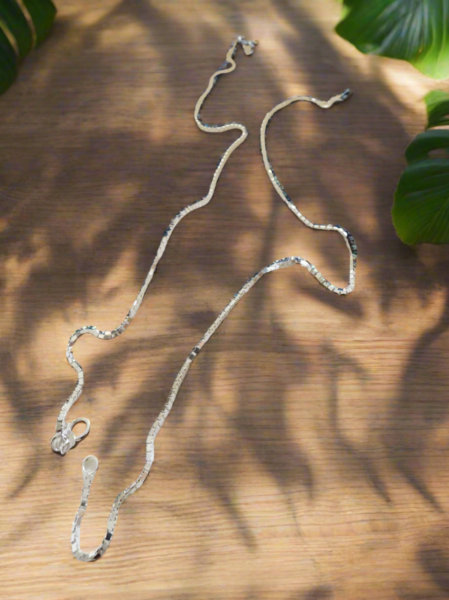 Whimsy Curve 92.5 Light Weight Anklet