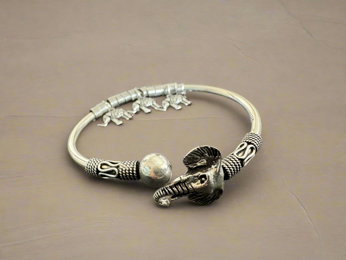 Antique 92.5 Silver Elephant Bracelet With Charms