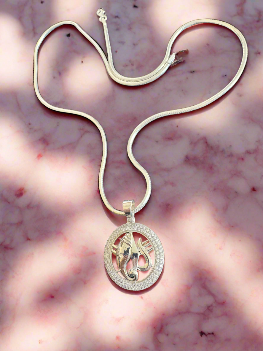 Silver Unisex Ganesha Pendant 92.5 (Without Chain)