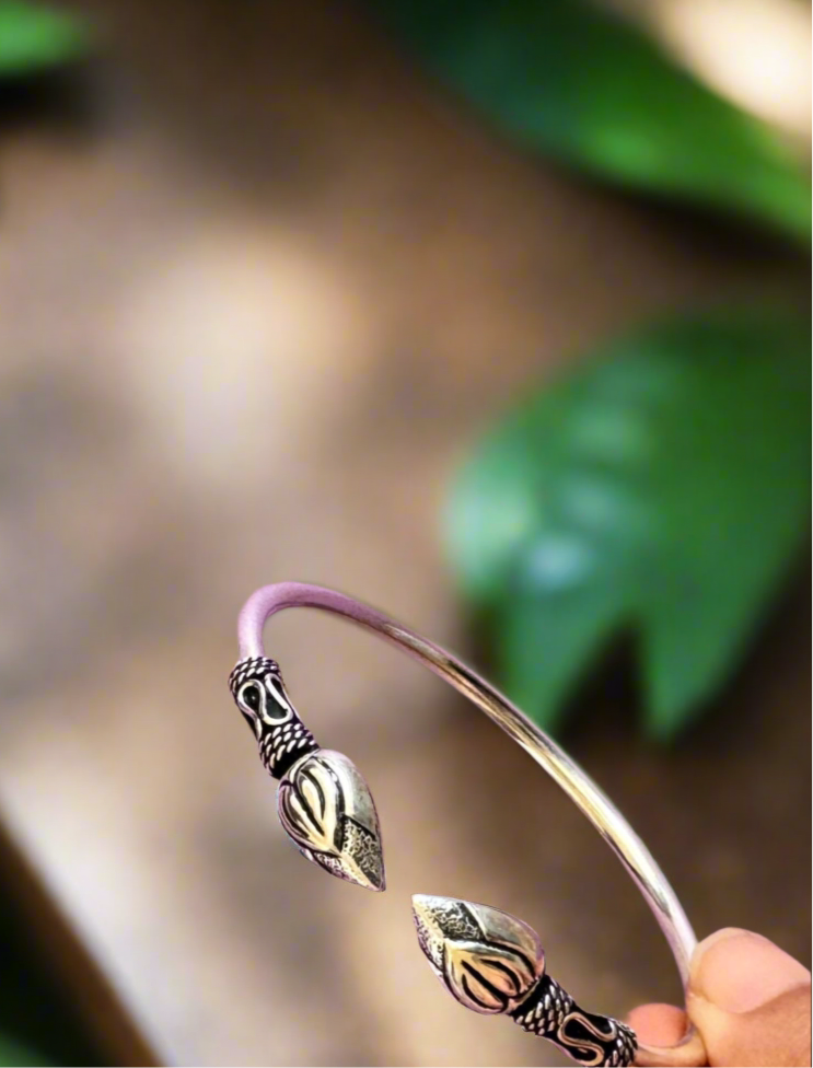 92.5 Antique Silver Lotus Bracelet