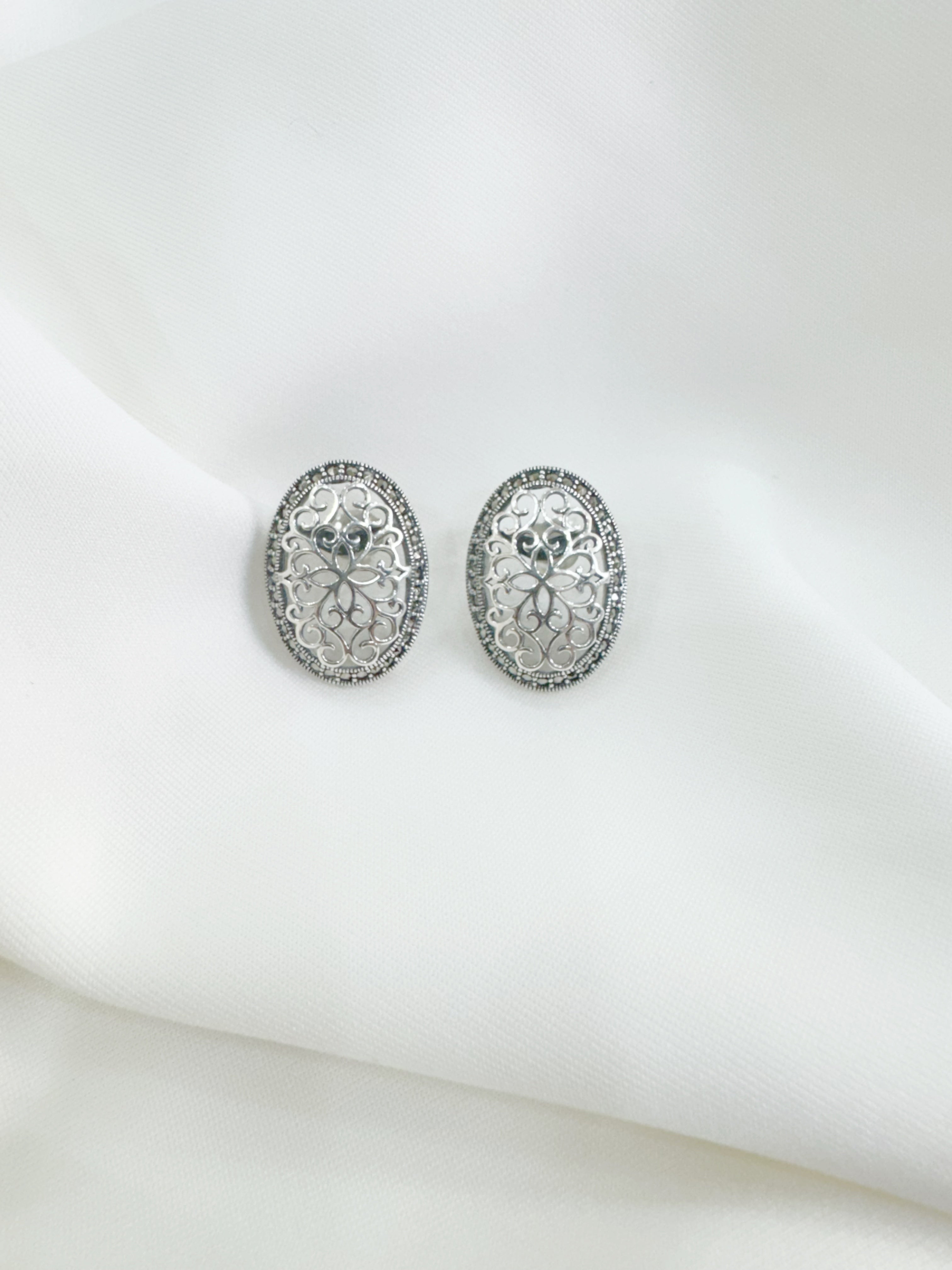 Vintage Nakshi 92.5 Silver Marcasite Stud Earrings