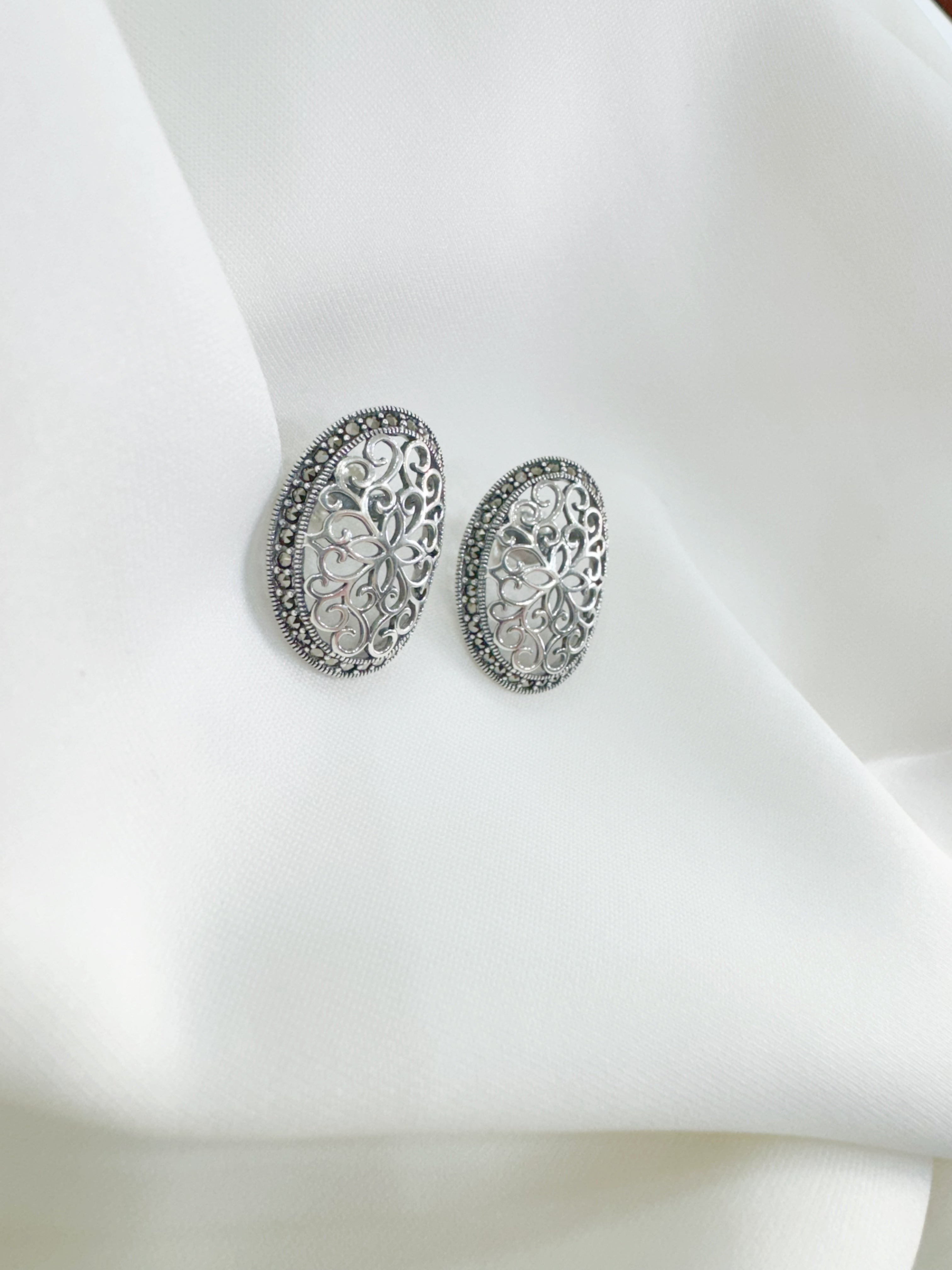 Vintage Nakshi 92.5 Silver Marcasite Stud Earrings