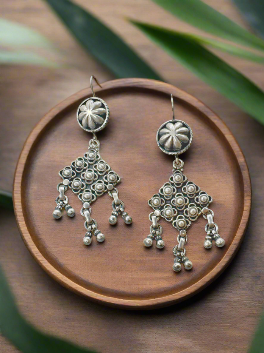 Tribal Nomadic Flower Cascade Earring 92.5 Silver