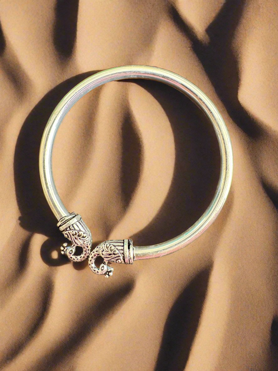 92.5 Antique Silver Peacock Bracelet