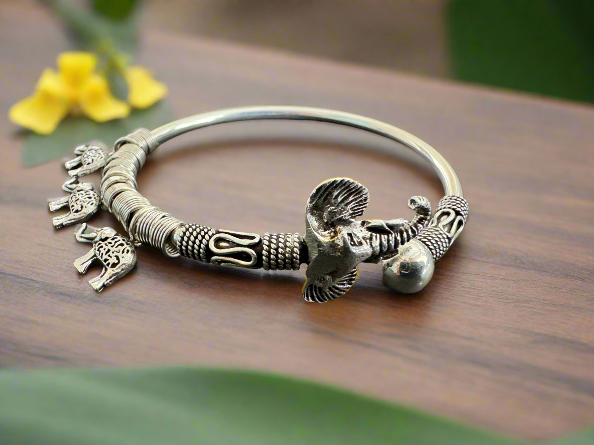 Antique Silver Elephant Bracelet with Charms