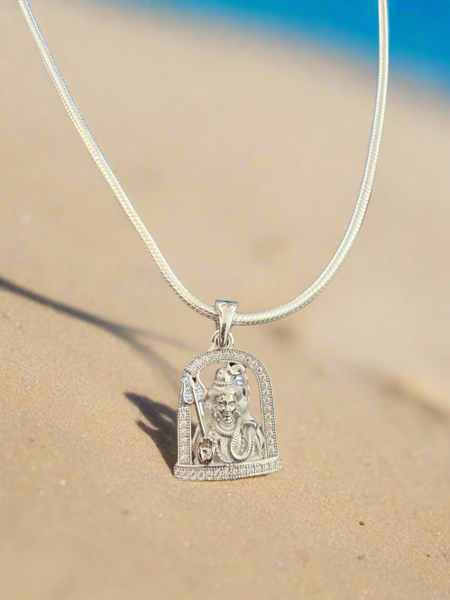 92.5 Silver Unisex Shiva Pendant (Without Chain)