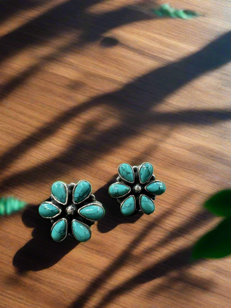 92.5 Silver Turquoise And Pink  Round Earrings