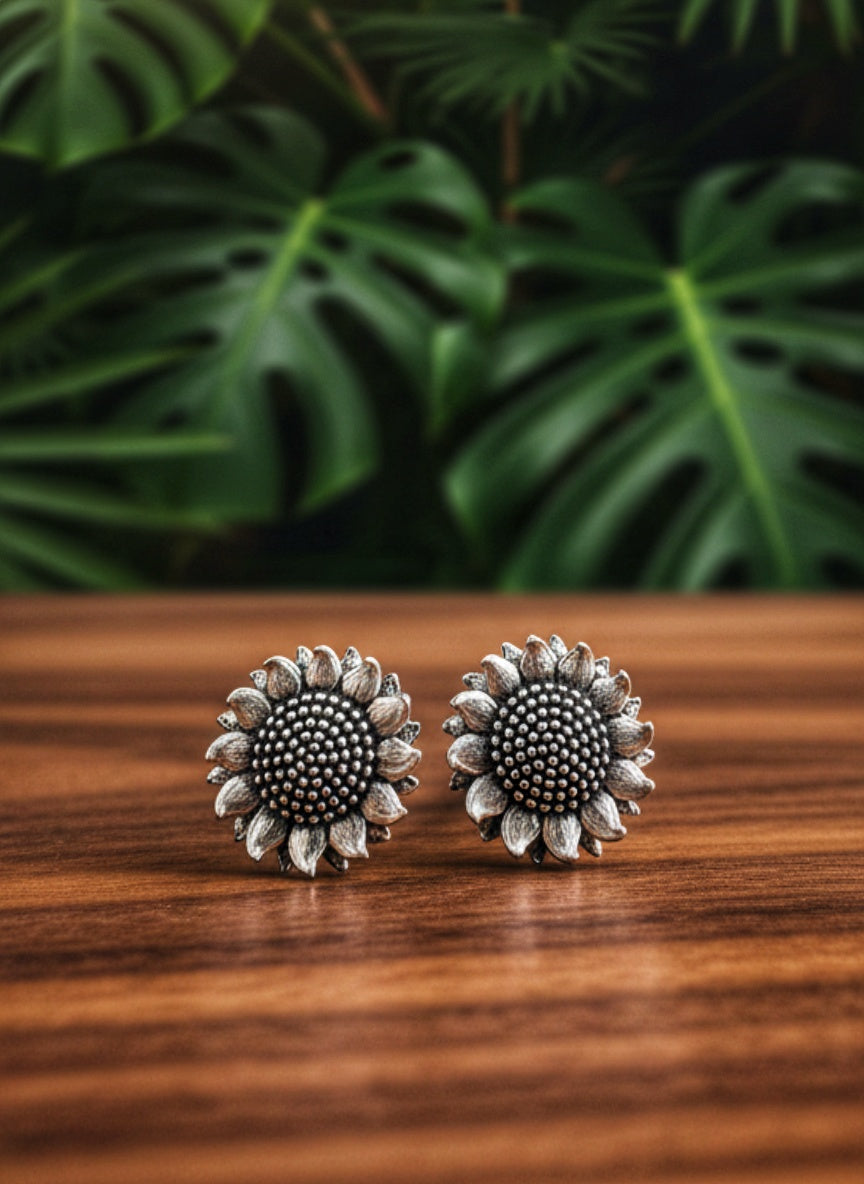The Sunshine 92.5 Silver Blooming Elegance Stud Earrings - Handcrafted