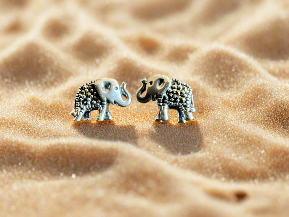 92.5 Silver Small Elephant Earrings