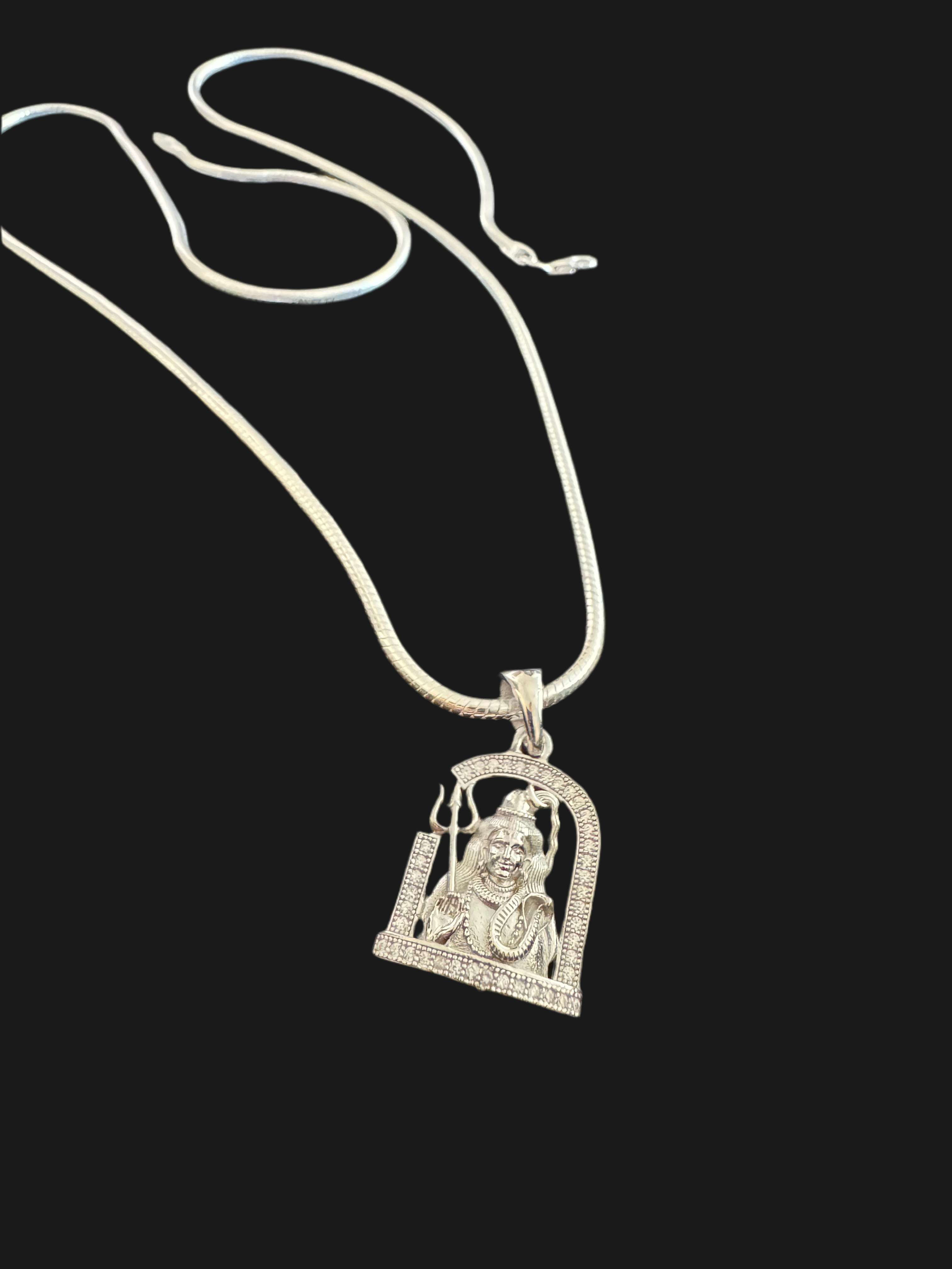 92.5 Silver Unisex Shiva Pendant (Without Chain)