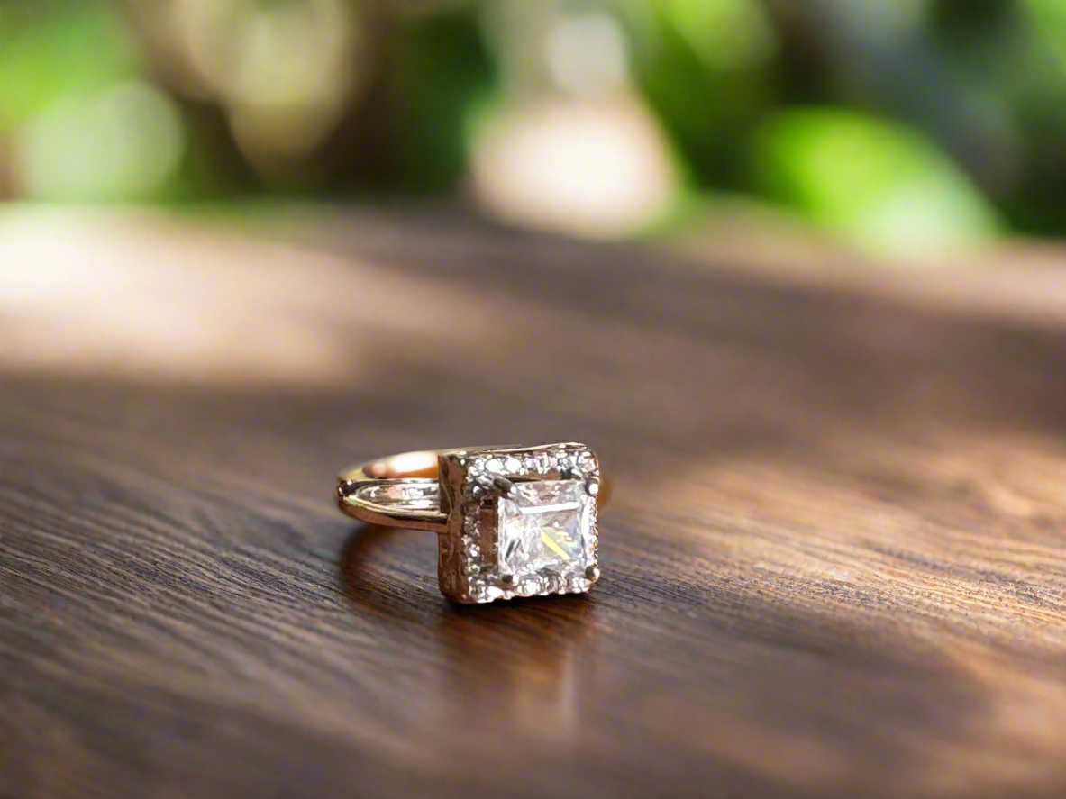 92.5 Silver Ring With Square Stone (Adjustable Size)