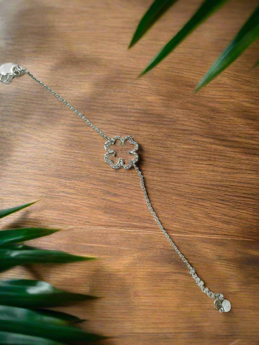 Eira Kamal – Minimalistic 92.5 Silver Open Lotus Bracelet