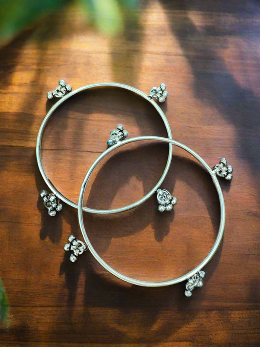 Pair of 92.5 Silver Ghunghroo Bangles