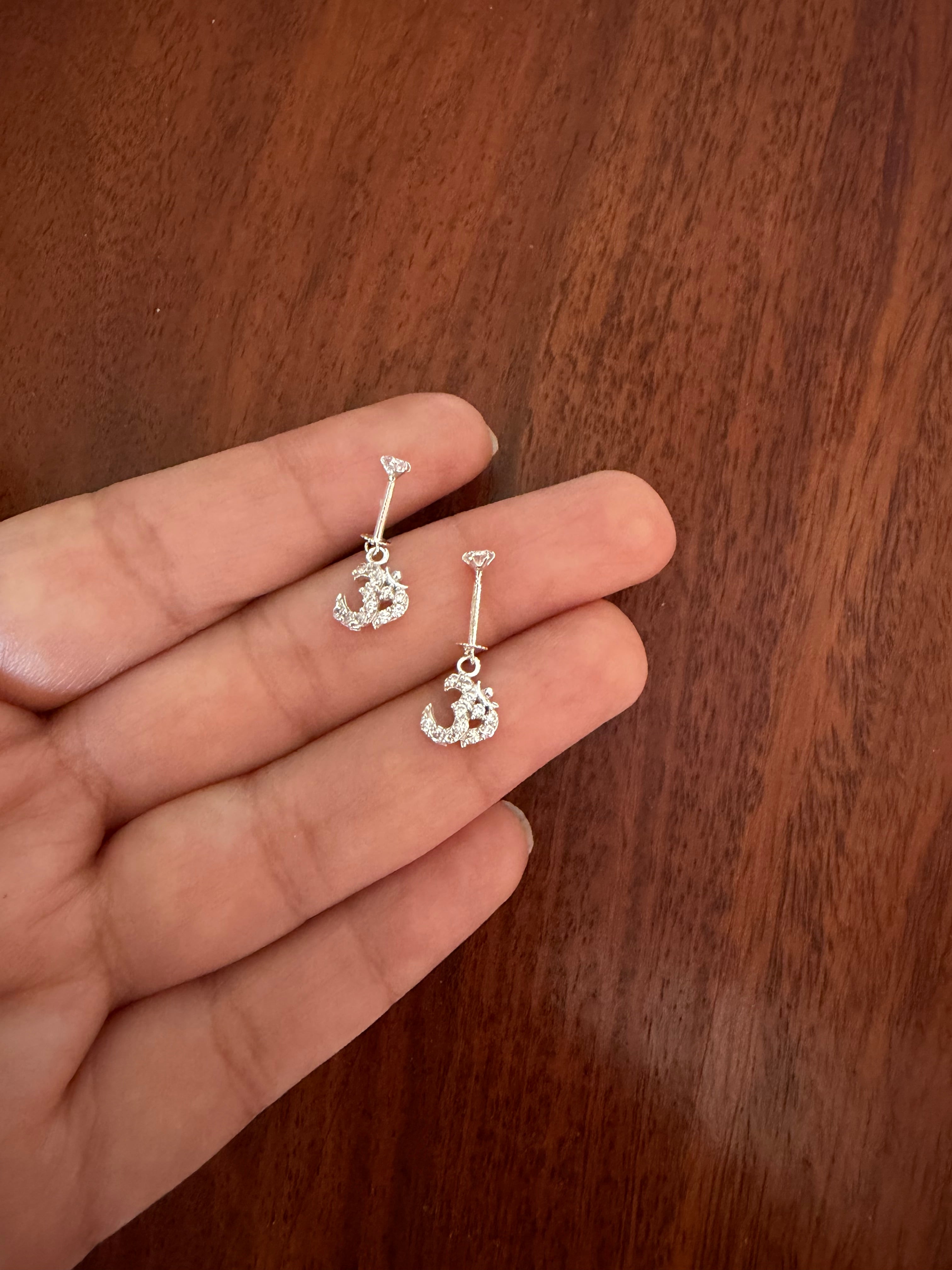 Everyday Bugadi - OM Helix Earrings - 925 Silver - Pair