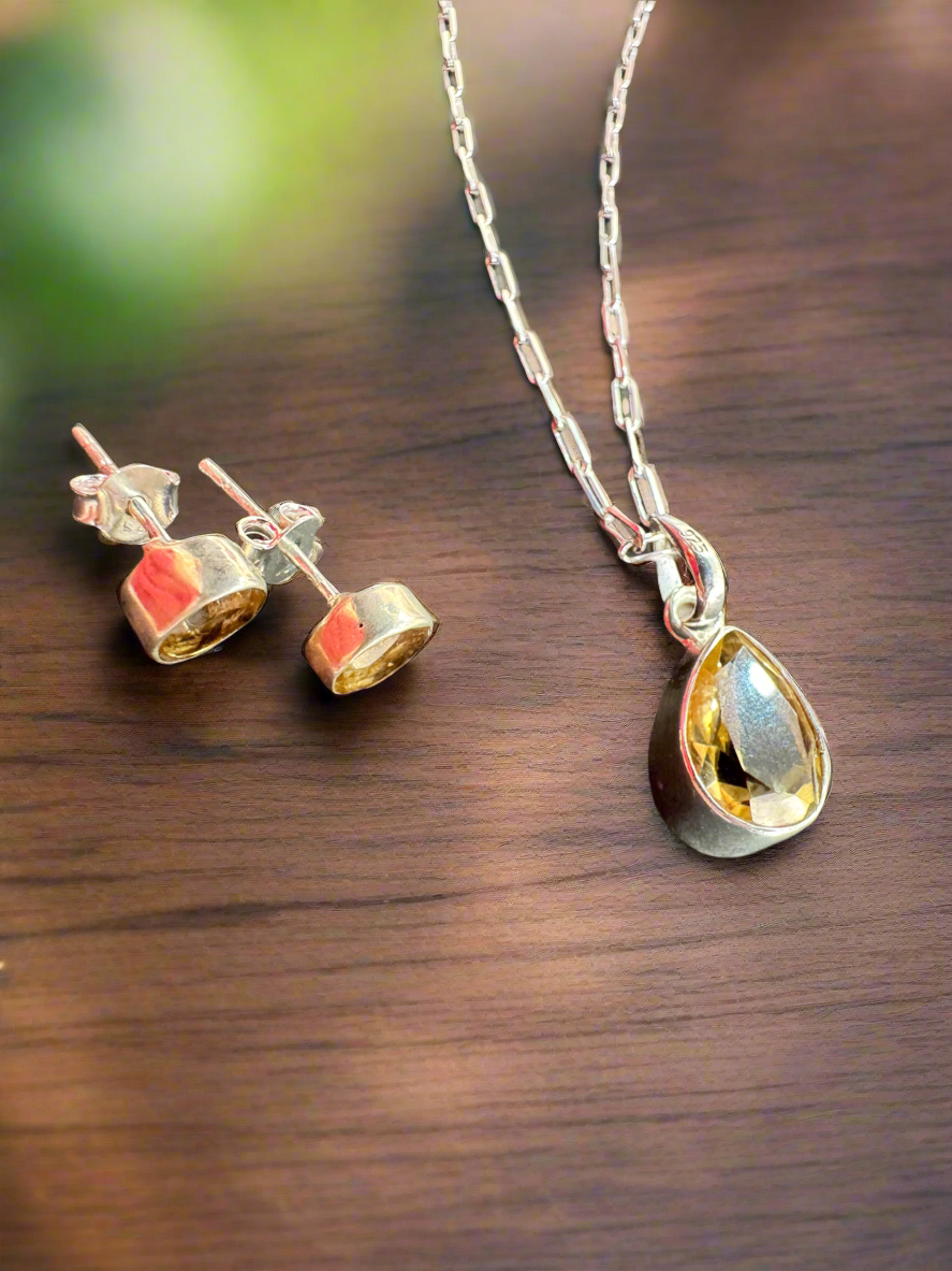 92.5 Silver Citrine Stone Minimalistic Necklace Set