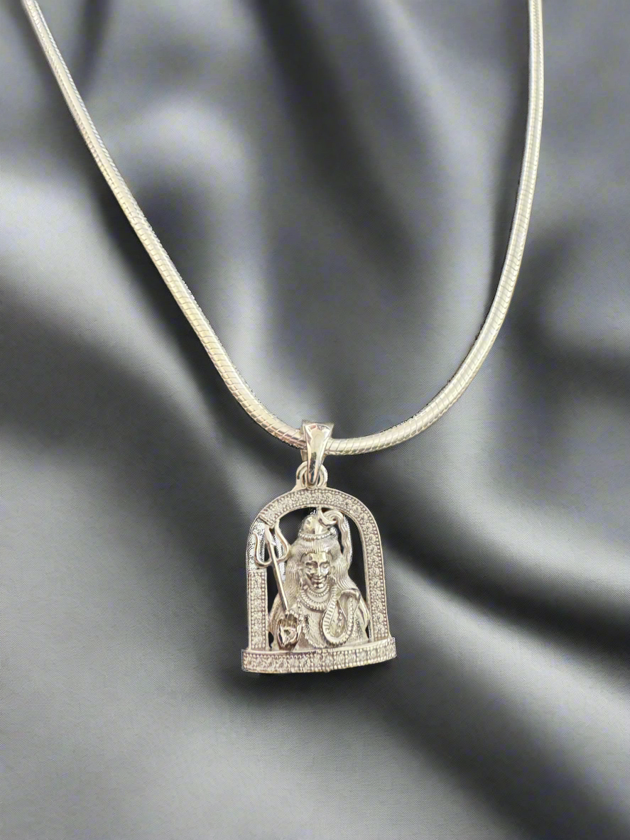 92.5 Silver Unisex Shiva Pendant (Without Chain)