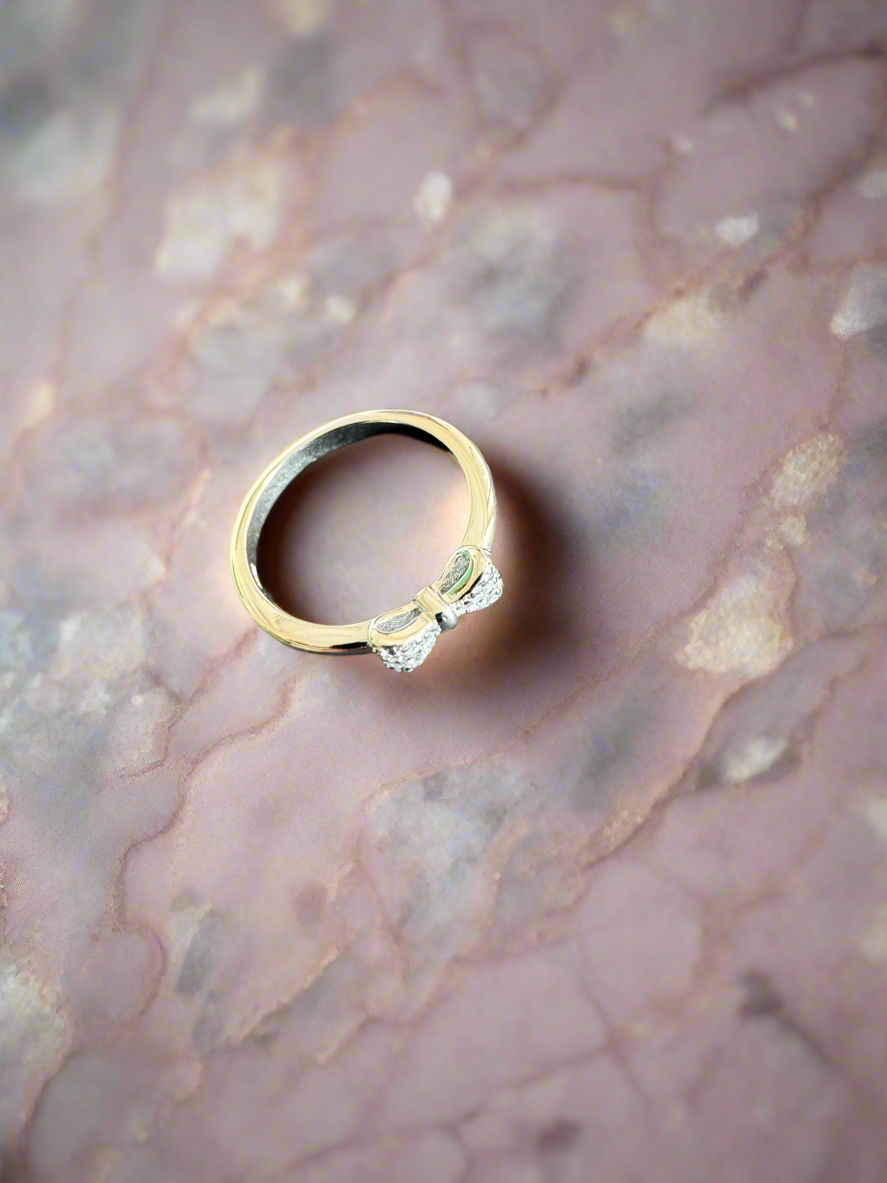 Silver Bow Minimalistic Ring 92.5 Silver